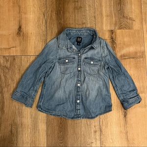 Gap button up denim shirt 2T toddler girls